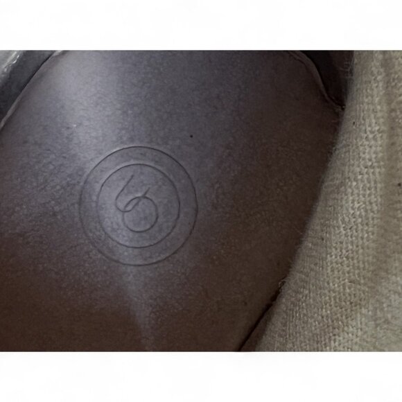 Urban Outfitters Beige Croc Embossed Combat Boots Size 6M EU 37 With Chunky Blac - Picture 7 of 7